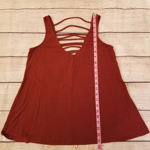 Socialite Rust Tank Top - Picture 3 of 5